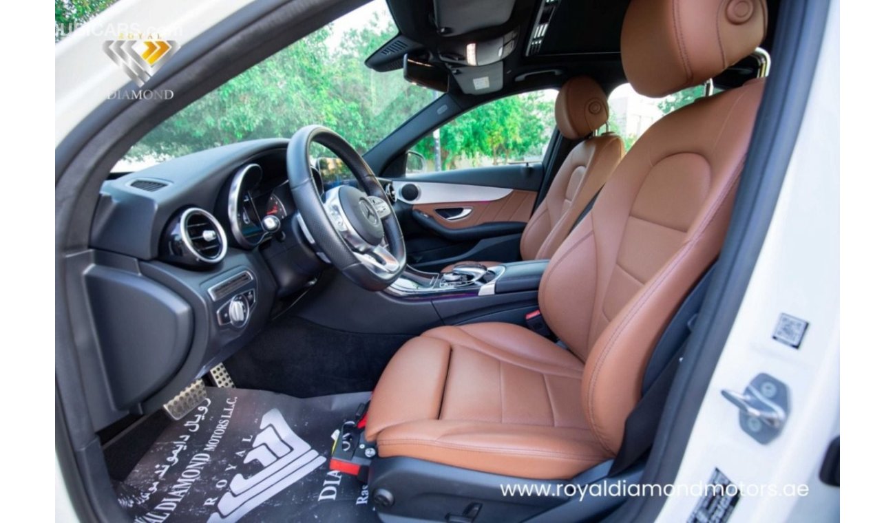 مرسيدس بنز C200 بريميوم Mercedes Benz C200 AMG kit 2020 GCC Under Warranty