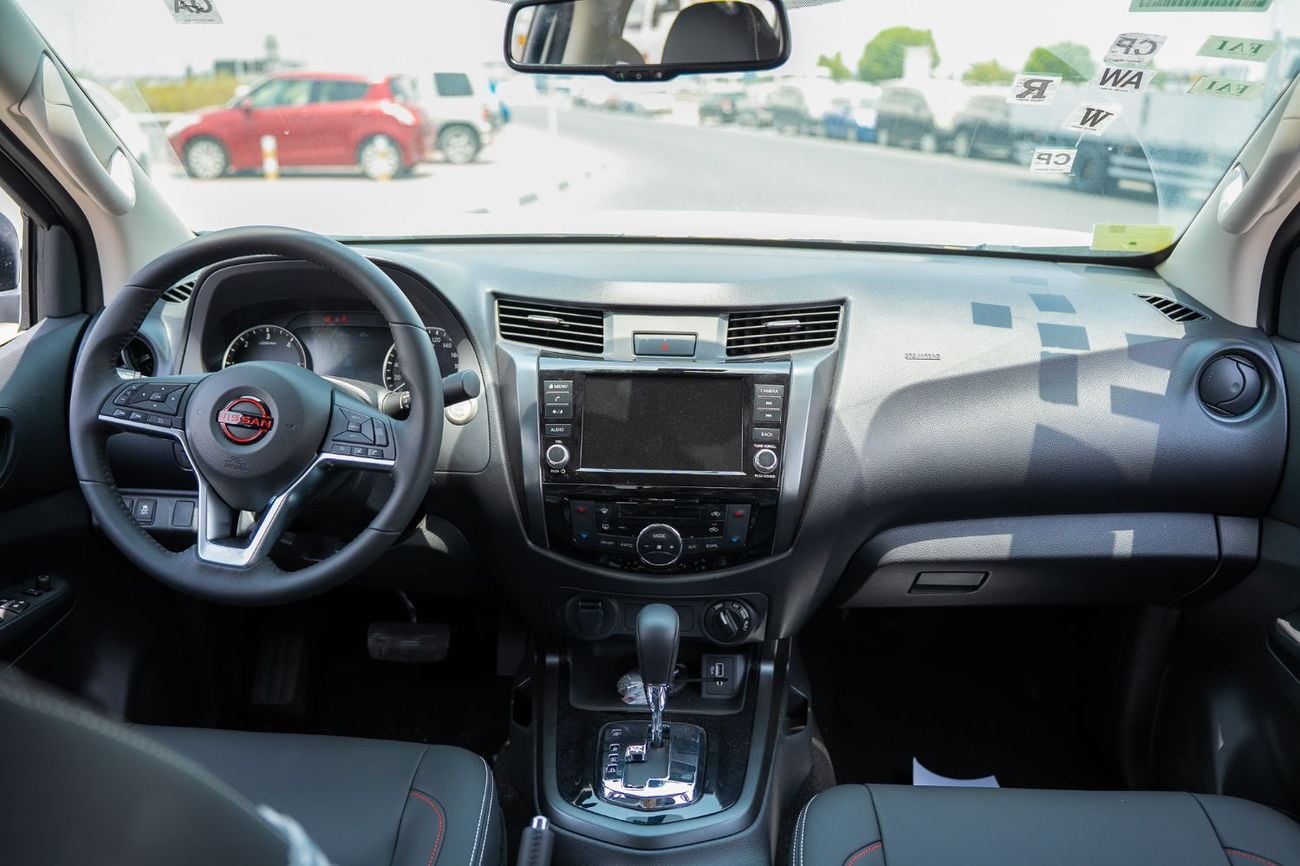 Nissan Navara PRO-4X Off-Road | 2.5L Diesel 4WD A/T (Only For Export)