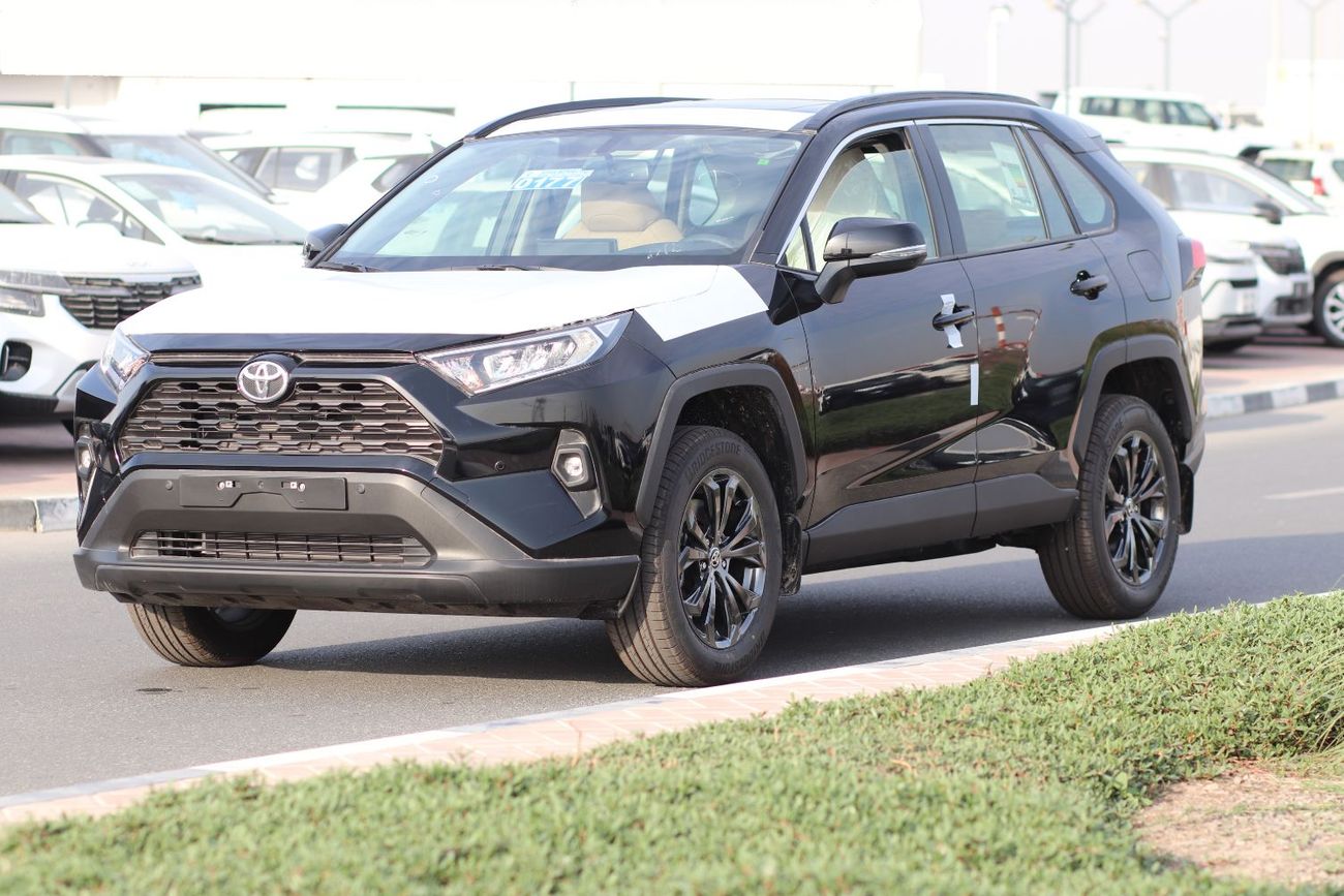 تويوتا راف ٤ 2.0 XLE - 4WD - PUSH START - SUNROOF - ALLOY WHEELS - ELECTRIC TAIL GATE - MODEL 2025