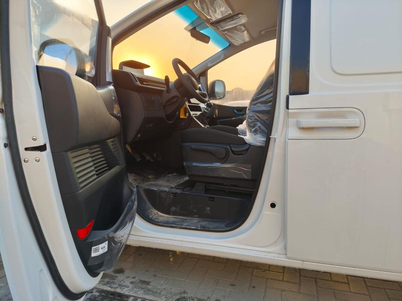 هيونداي ستاريا Cargo Van - Diesel Engine 2200 Turbo