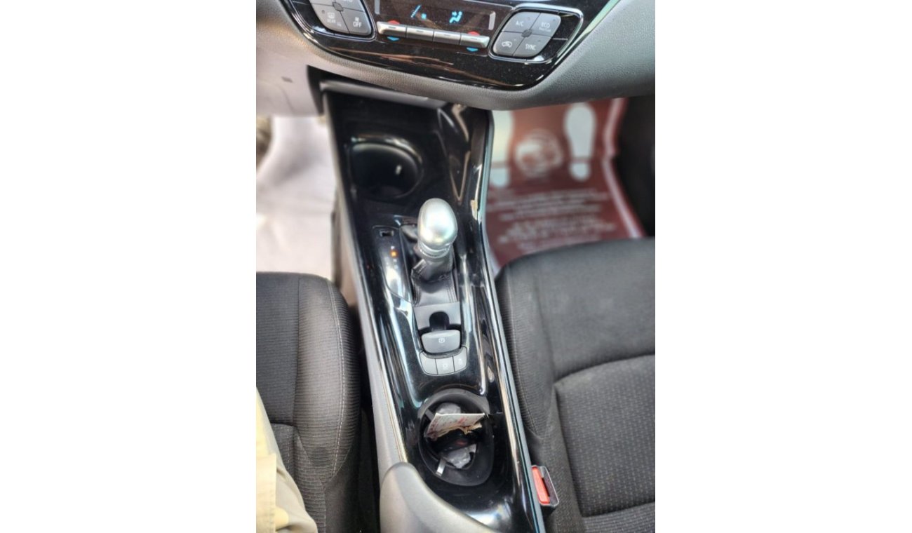 Toyota CHR TOYOTA CHR 2018 SILVER