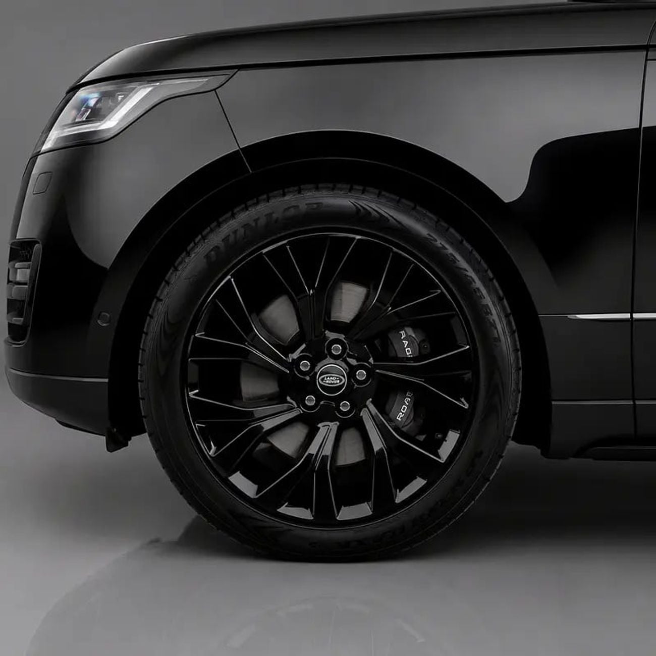 Land Rover Range Rover HSE 4,407 P.M • 0% Downpayment • HSE • 1 Year Warranty