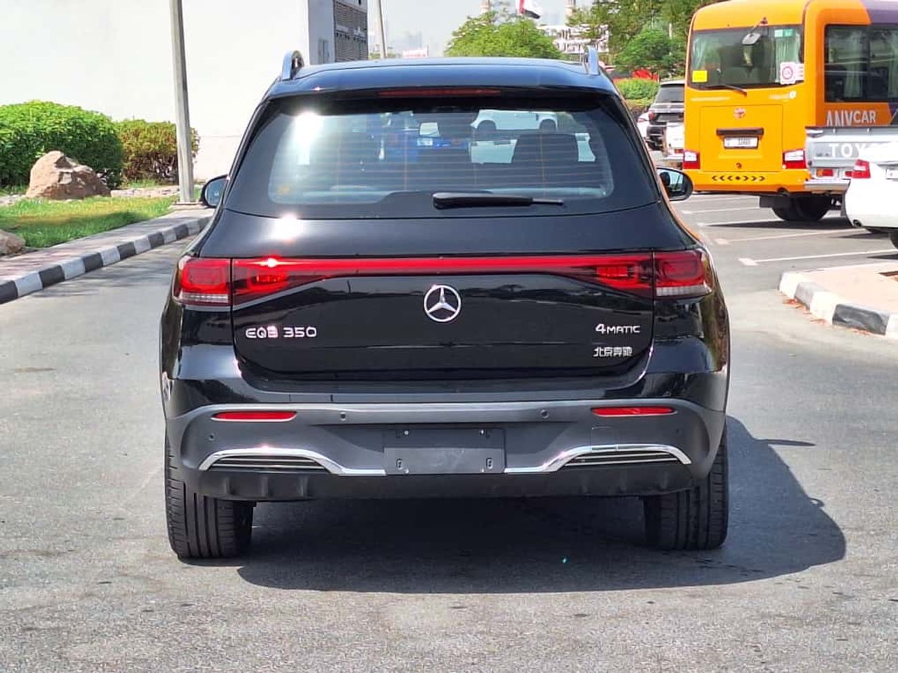 Mercedes-Benz EQB 350 2024 MERCEDES BENZ EQB-350 4 MATIC 7 SEATS