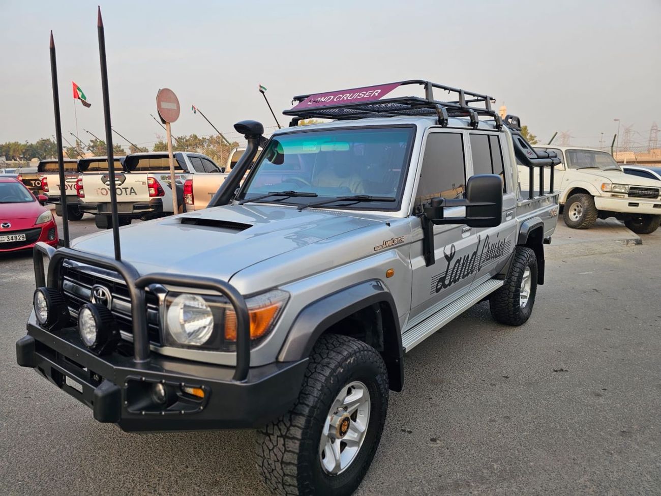 Toyota Land Cruiser Toyota landcruise pickup 2015 Model 4.5L Diesel engine Colour sliver Transmission Manual Interior bl