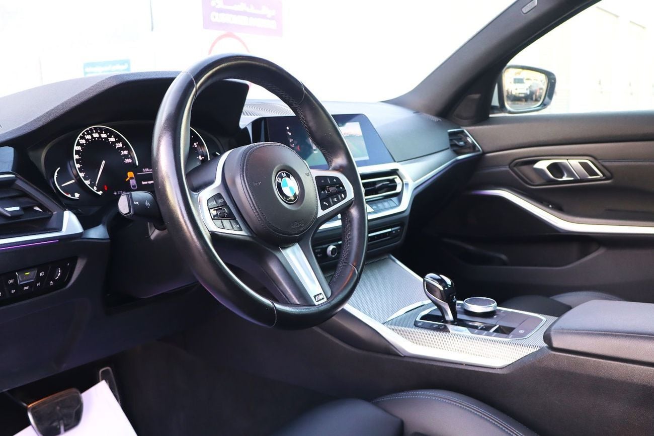بي أم دبليو 330i M Sport 2.0L (258 HP)