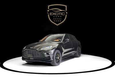 Aston Martin Dbx707 STD
