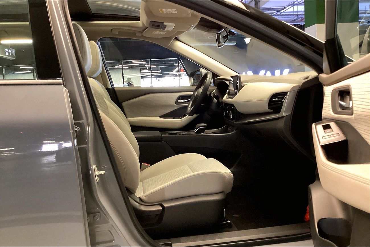 نيسان إكس تريل SV4 | National Day Celebration | شامل الضمان | 0 ﺪﻔﻋﺓ ﺃﻮﻟﻯ