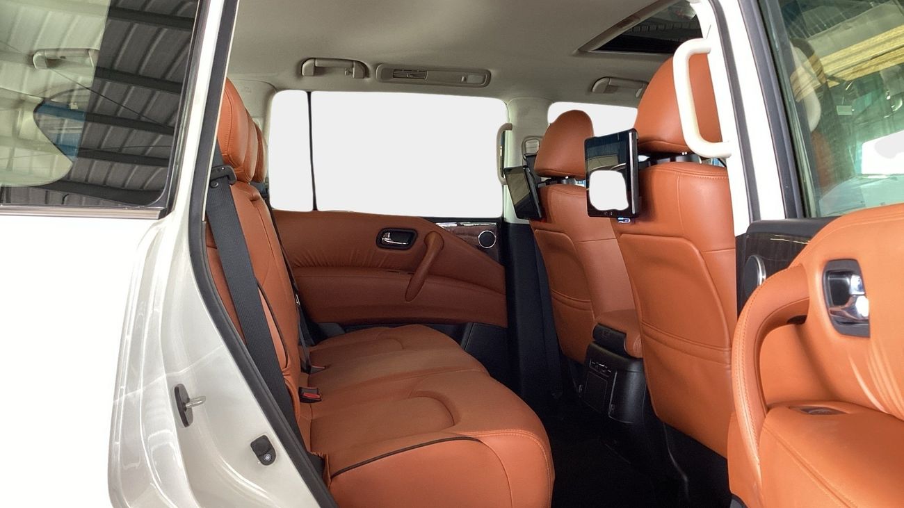 نيسان باترول 4.0 V6 SE TITANIUM 4WD AUTO | شامل الضمان | 0 ﺪﻔﻋﺓ ﺃﻮﻟﻯ