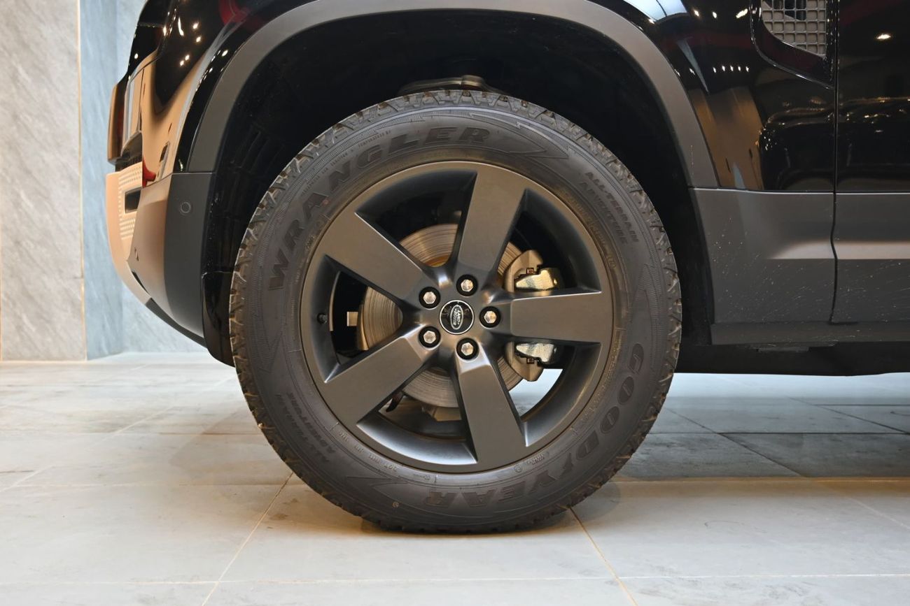 Land Rover Defender P300 110 S 2.0L (5 Seater) Land Rover Defender S P300 V4 110 GCC