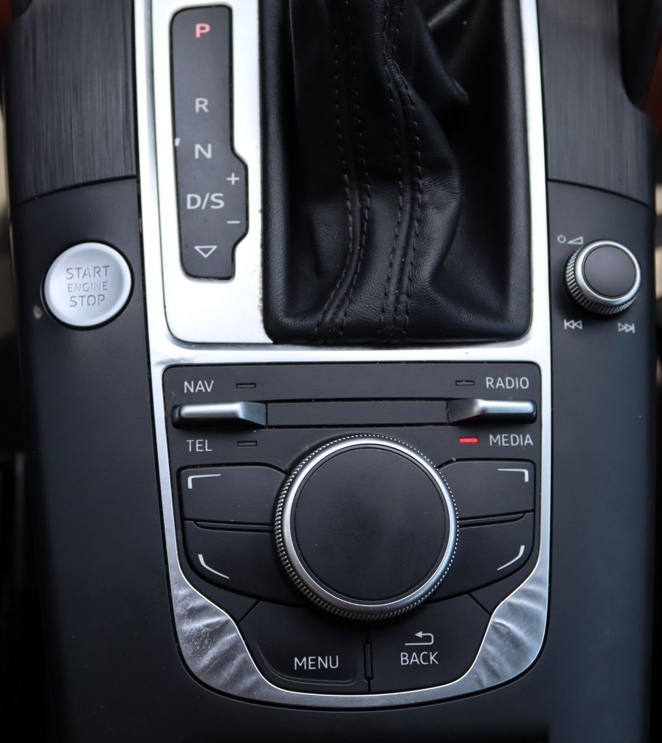 Audi A3 30 TFSI ACCIDENTS FREE- GCC- ORIGINAL PAINT - 1400 CC TURBO- PERFECT CONDITION INSIDE OUT