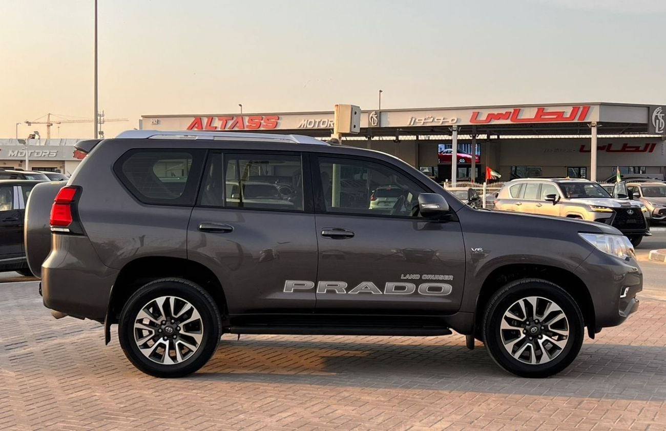 Toyota Prado TX-L 2022 Toyota Prado Full Option 4.0L V6 - AWD 4x4 GCC- Electric Seat - Rear CAM & Sensors - Cool B