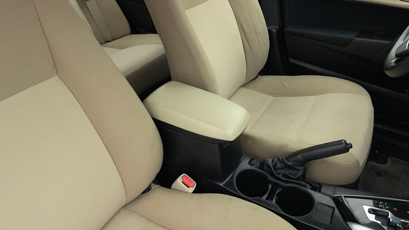 تويوتا كورولا SE 2 | بدون دفعة مقدمة | اختبار قيادة مجاني للمنزل