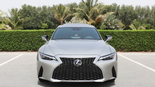 Lexus IS 300 Excellence 2 Years Warranty Easy financing Free registration Low Milage