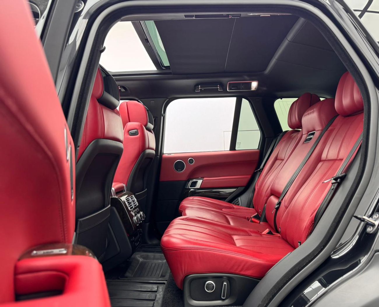 لاند روفر رينج روفر Autobiography 5.0L (510 HP) 2017 Range Rover Vogue Autobiography, Service History, Excellent Conditi