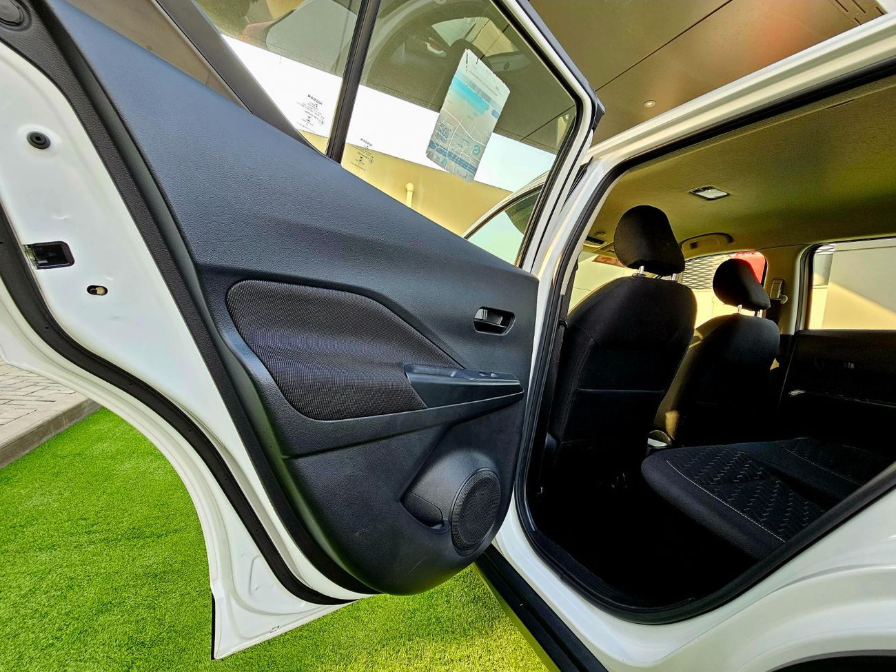 Nissan Kicks SV 1.6L/ GCC / SINGLE OWNER/ MINT CONDITION