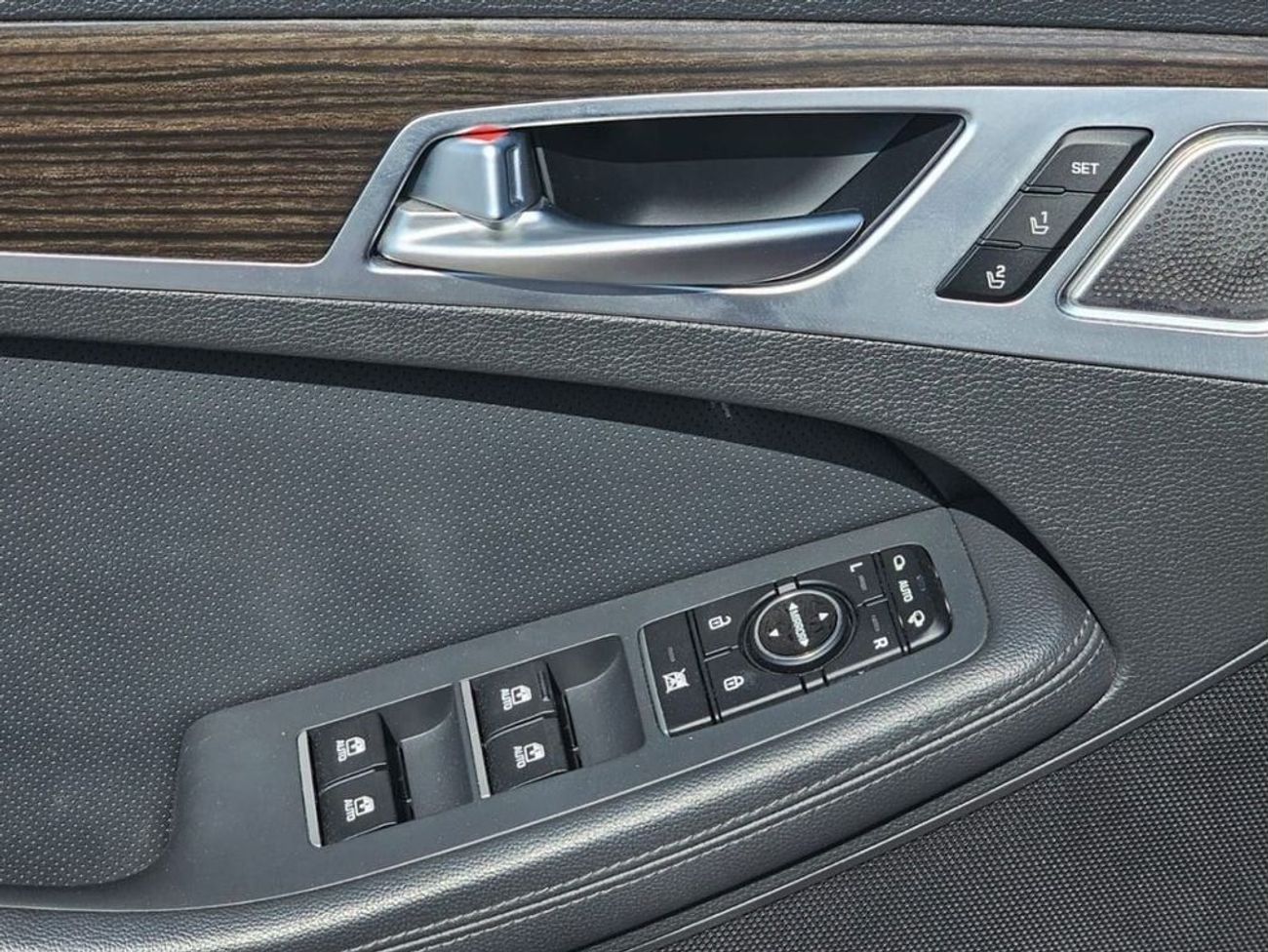 Genesis G80 Platinum 3.8L