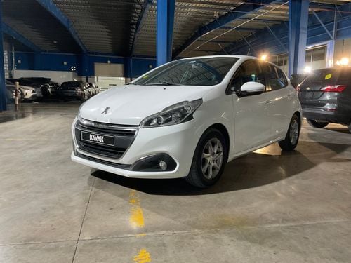 Peugeot 208 Active | Guaranteed Warranty | 0 Down Payment