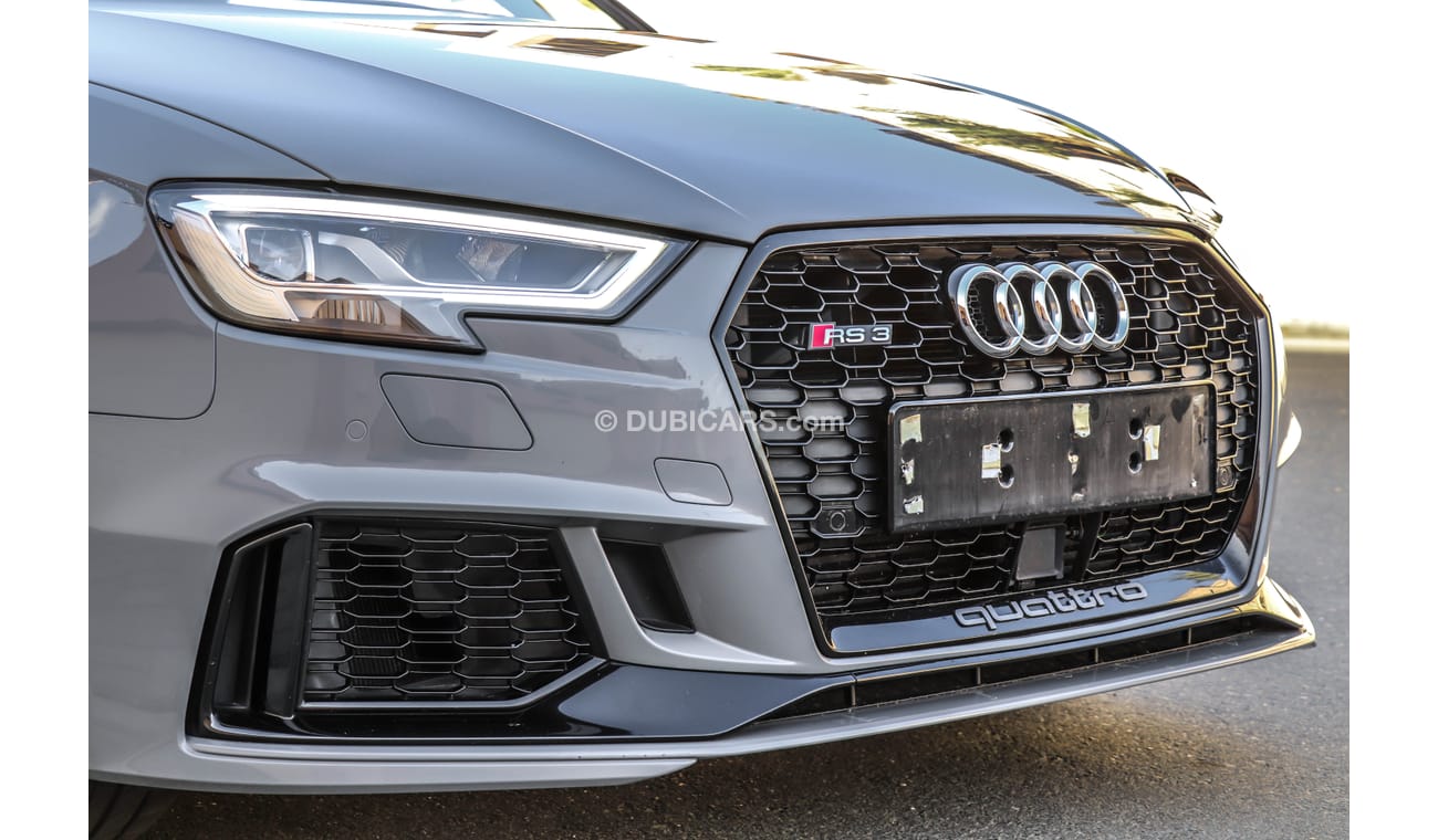 Audi RS3 Nardo Grey (Hatchback) 2018 GCC under Agency Warranty with Zero Down-Payment.