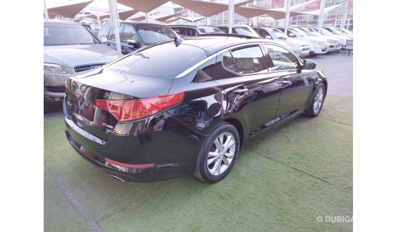 Kia Optima Model 2012, American import, panorama, cruise control, wood, alloy wheels, sensors, in excellent con