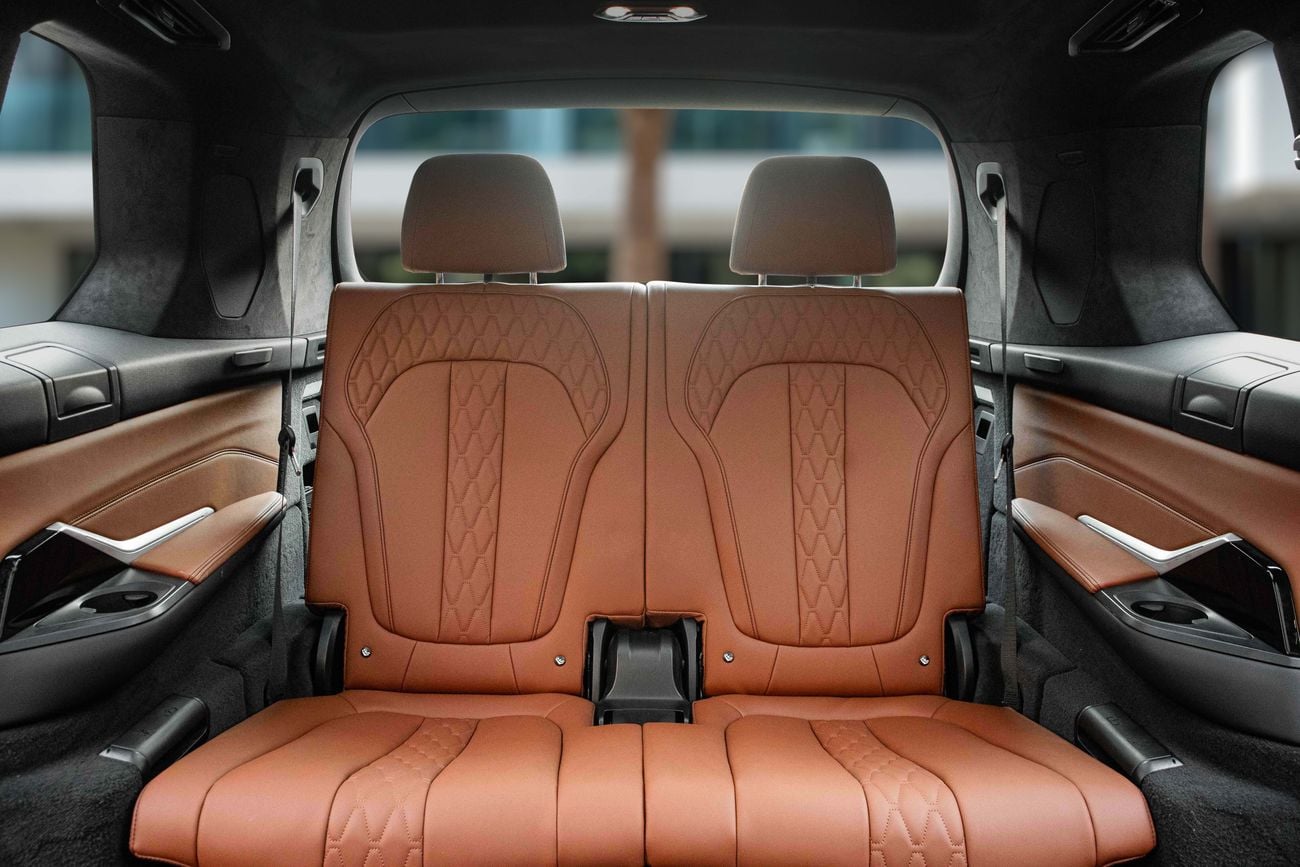 BMW X7 X7 xDrive40i M Sport | 6,365 P.M | 0% Downpayment | BMW WARRANTY+SERVICE!