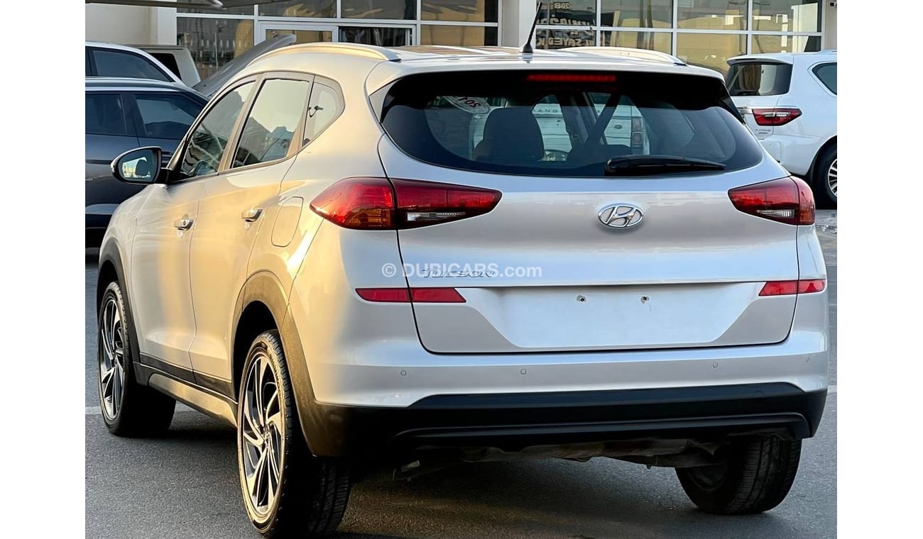 هيونداي توسون 2.0L هيونداي توسان 2019 خليجي بحالة ممتازة بدون حوادث