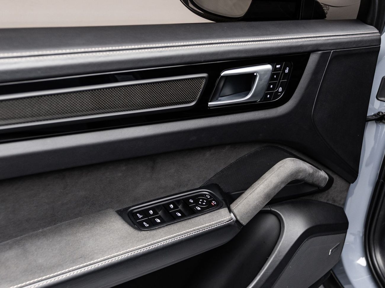 Porsche Cayenne Turbo GT 4.0L The BEST Ramadan Offer in the UAE - Limited Time Only, September 2026 Porsche Warranty