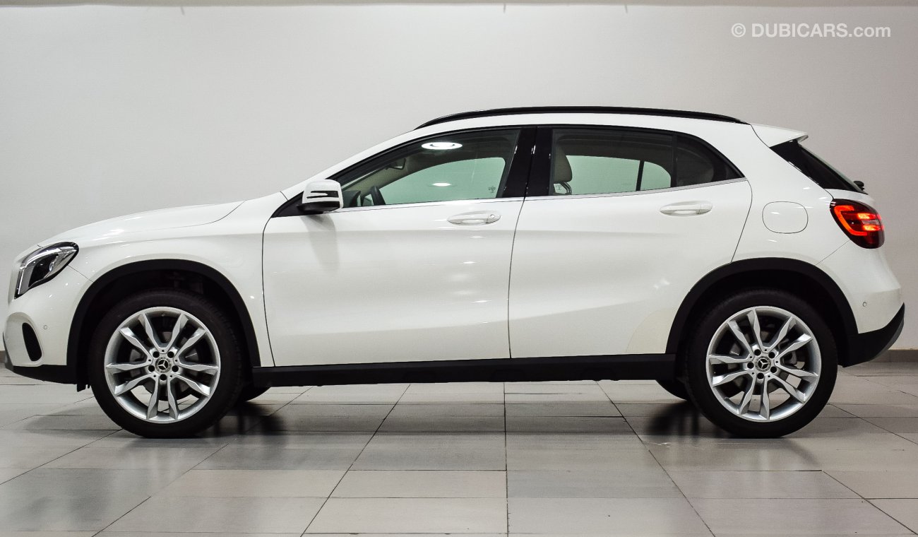 مرسيدس بنز GLA 200 GLA 200