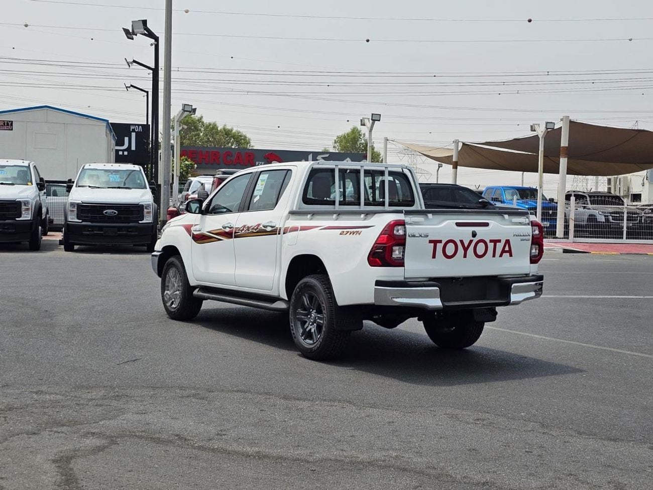 تويوتا هيلوكس SGLX S GLX 2.7L AWD A/T