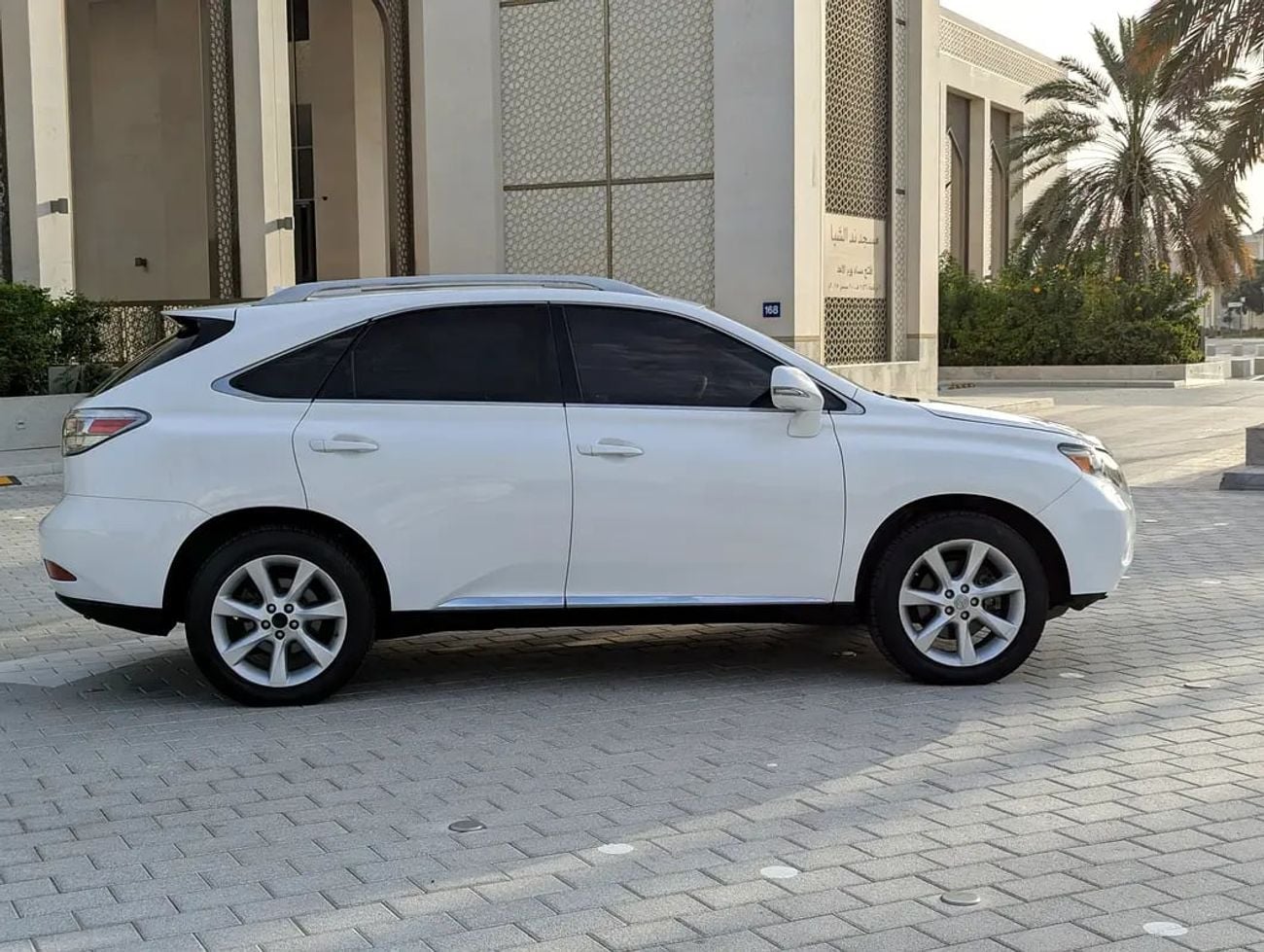 لكزس RX 350 RX 350 Premier - American Specs Perfect Condition Inside Out Low KM Family Luxury SUV