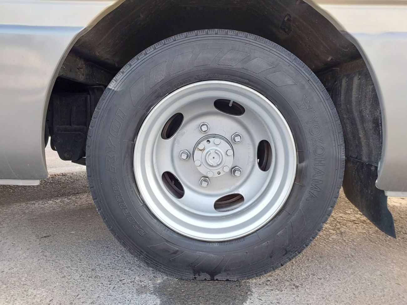 Nissan Civilian NISSAN CIVILIAN BUS RHD 1999 MODEL 4.1 L DIESEL  AUTOMATIC(PM00617)