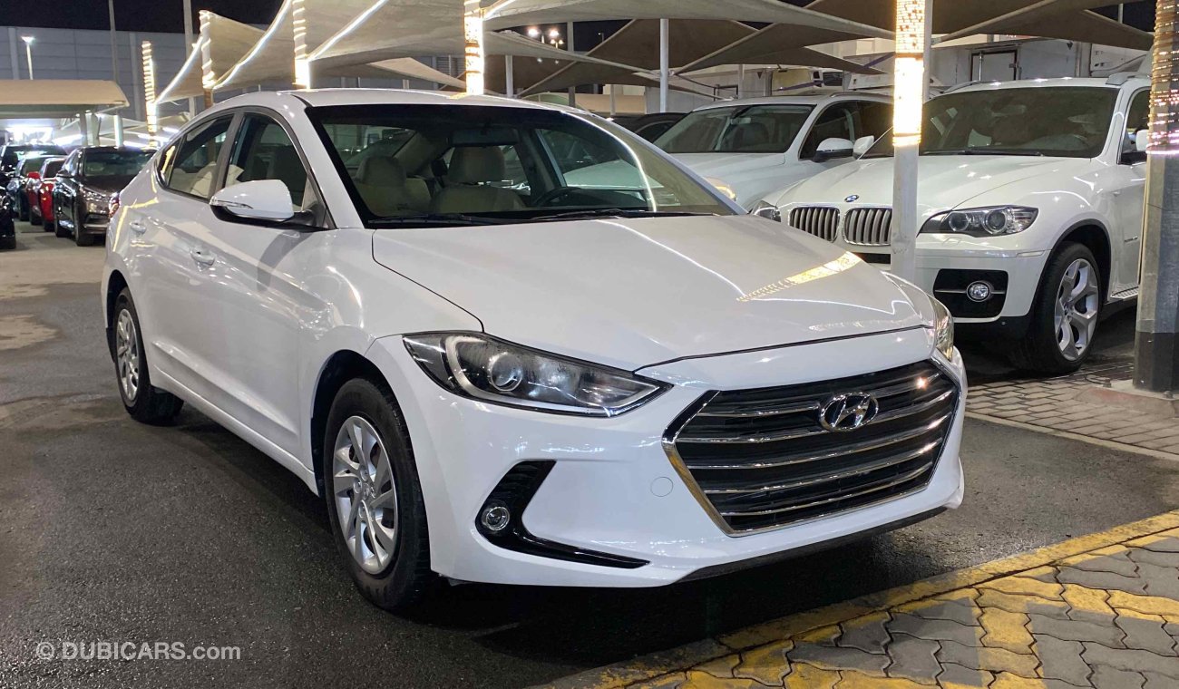 Hyundai Elantra خليجي GCC