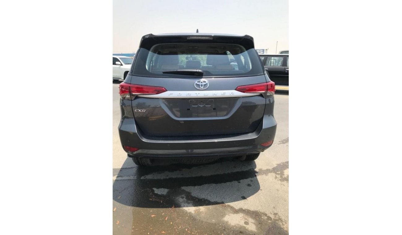 Toyota Fortuner 2.7L Petrol 4WD EXR Auto (Only For Export Outside GCC Countries)