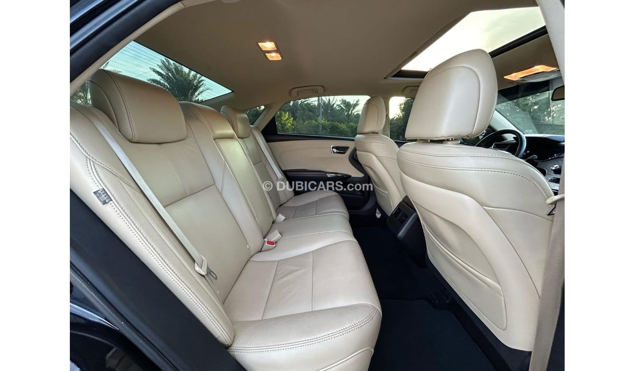 Toyota Avalon toyota Avalon SE+ 2016 GCC V6 Perfect condition