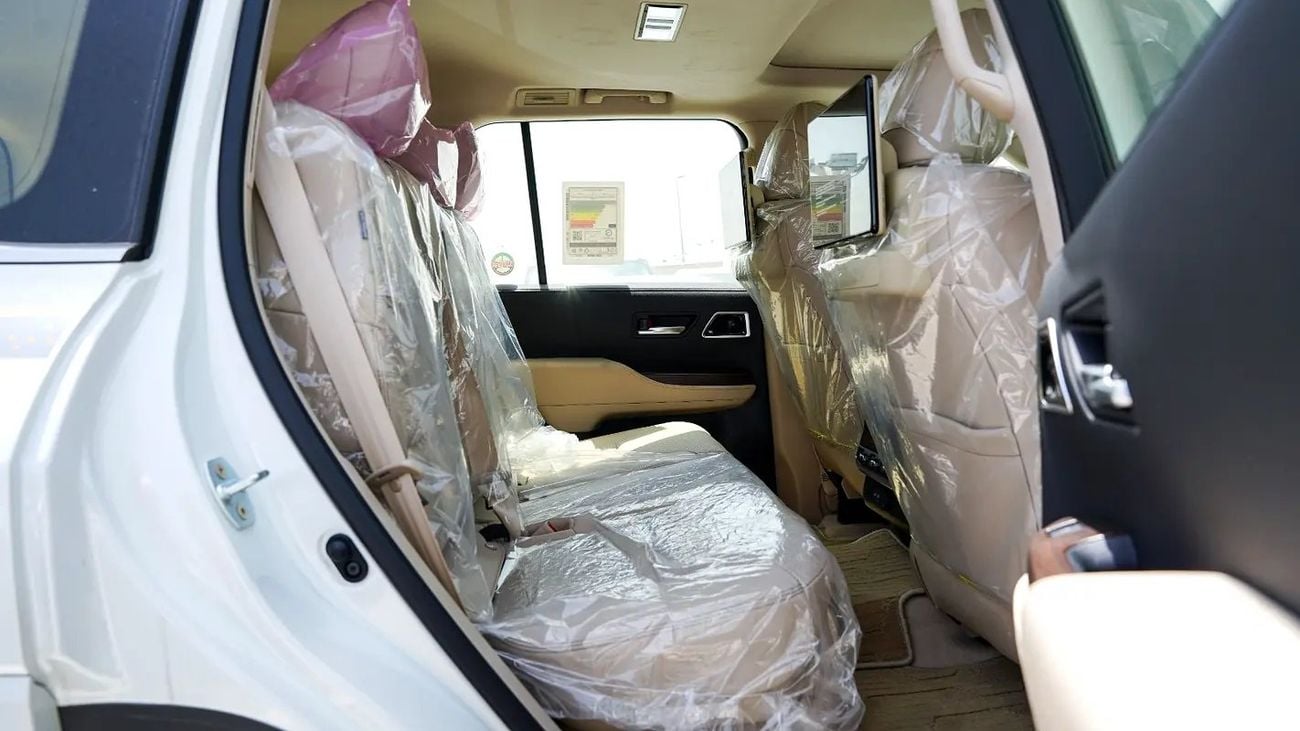 Toyota Land Cruiser VXR 4.0L GCC Specs