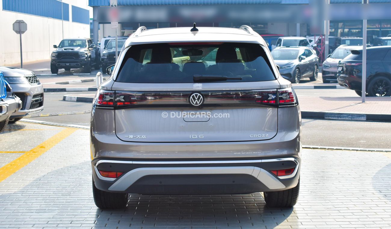 Volkswagen ID.6 Crozz