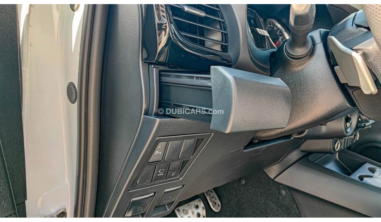 تويوتا هيلوكس HILUX GR 2.8L