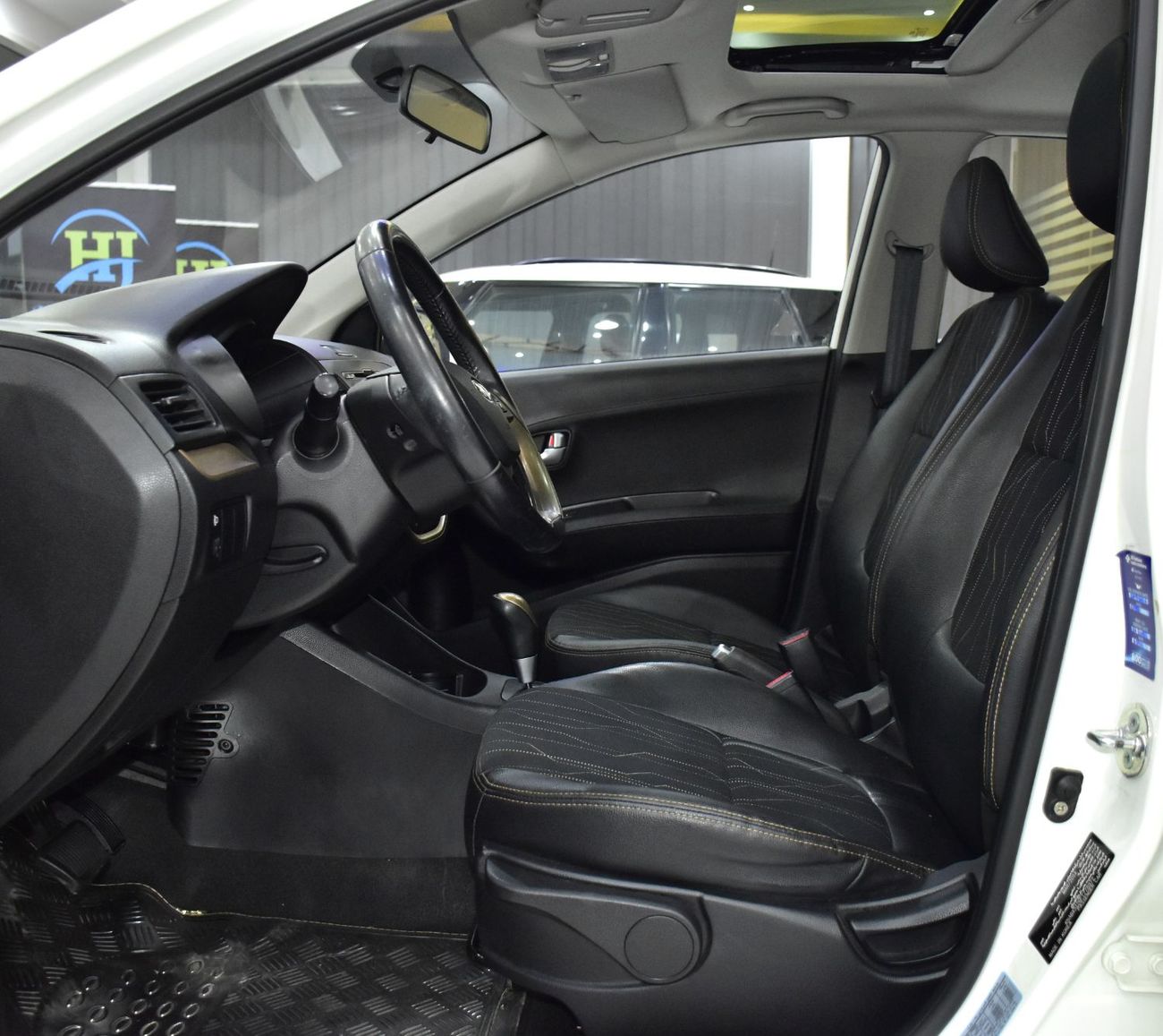 Kia Picanto EXCELLENT DEAL for our KIA Picanto ( 2015 Model ) in White Color GCC Specs