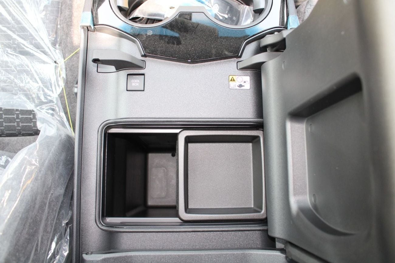 Toyota Land Cruiser GXR