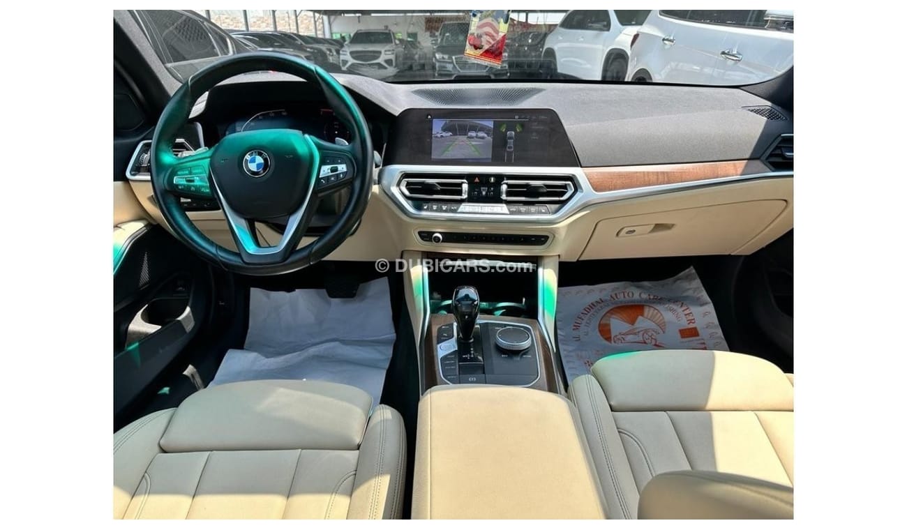 بي أم دبليو 330i اكسكلوسيف