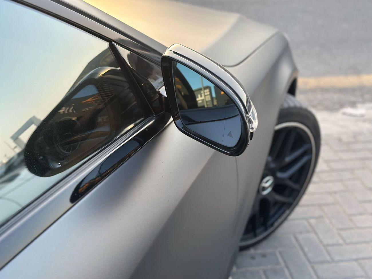 Mercedes-Benz S 63 AMG Std 4.0L (612 HP)