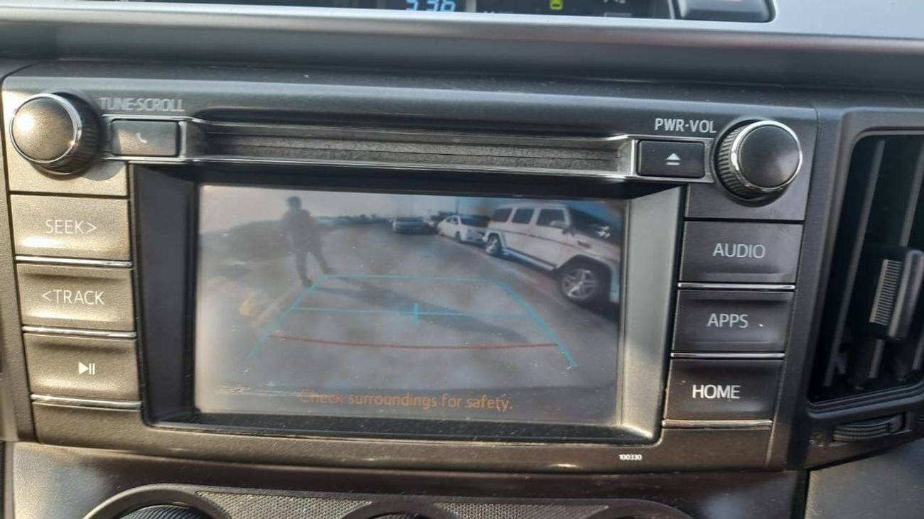 تويوتا راف ٤ RHD PETROL