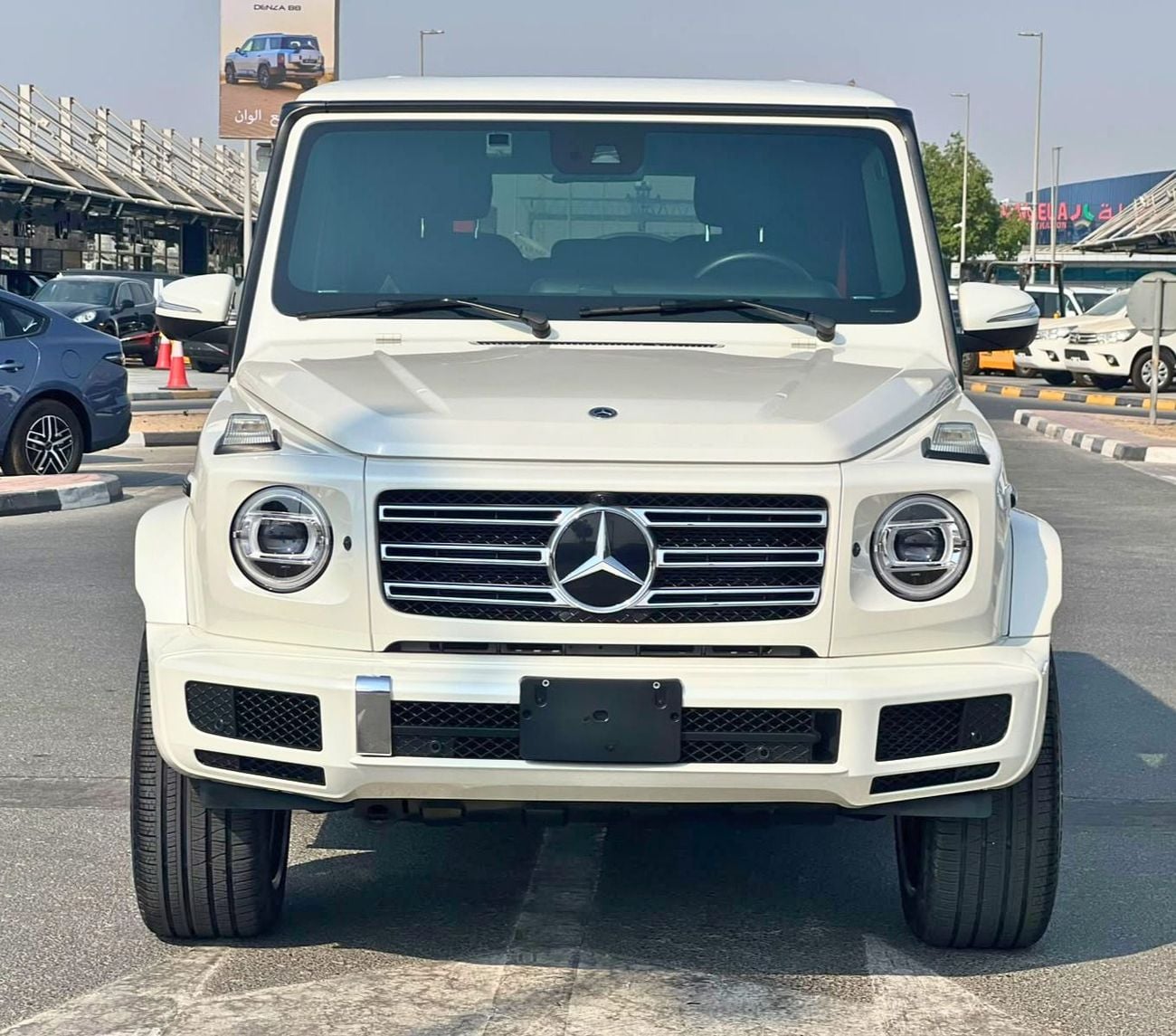 Mercedes Benz G63 AMG STANDARD Additional Details: - Extras: Feature set follows the Japanese-spec G 550 configuration — please req