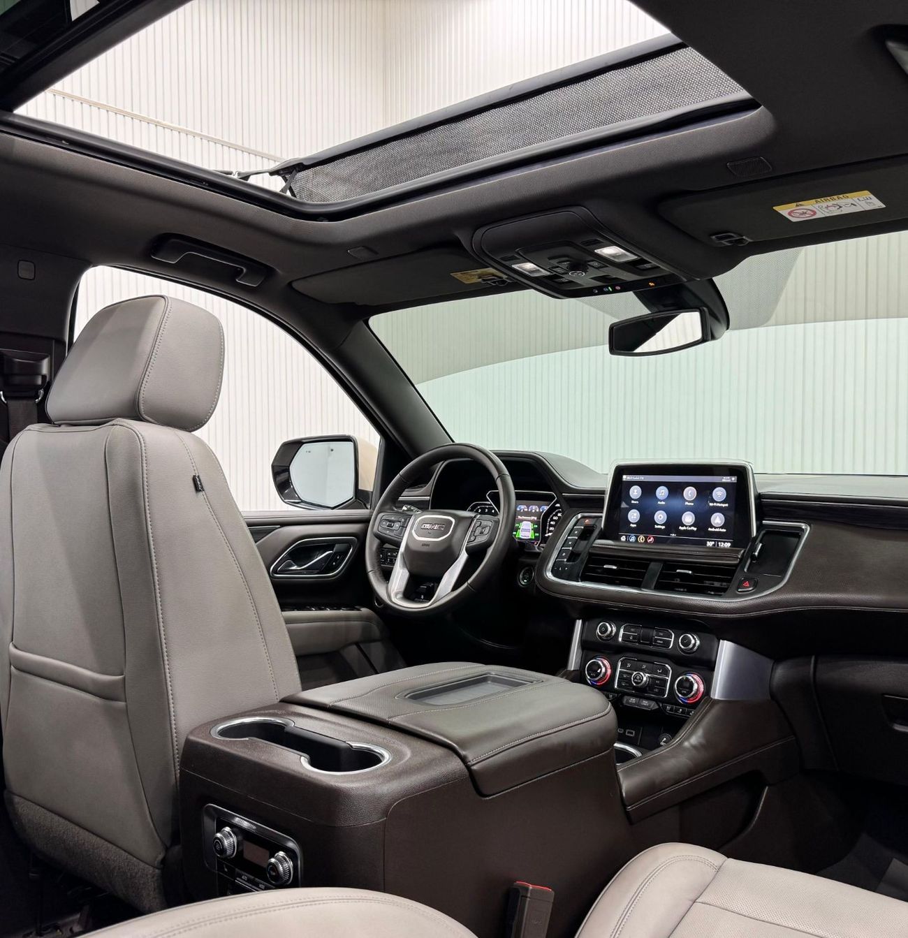 جي أم سي يوكون 2021 GMC YUKON SLT, Nov 2024 GMC Warranty, Full GMC Service History, Excellent Condition, GCC