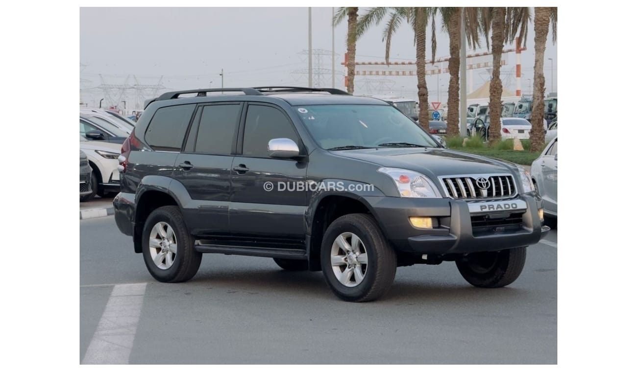 Toyota Prado 2007 | PETROL 3.7L | PREMIUM TWO TONE LEATHER SEATS | LCD DISPLAY PANEL | GOOD CONDITION
