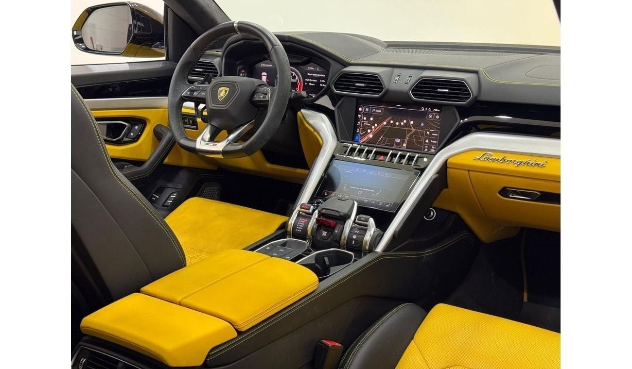 Lamborghini Urus 2019 Lamborghini Urus, Feb 2025 Lamborghini Warranty, Full Lamborghini Service History, GCC