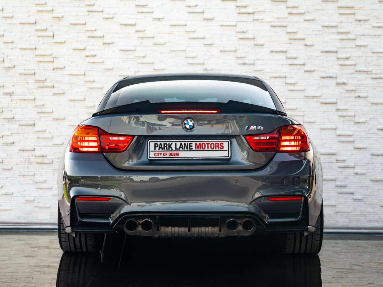 BMW M4 Std 3.0L
