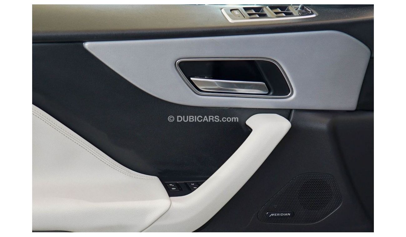 Jaguar F Pace Jaguar F-Pace R-Sport (X761)