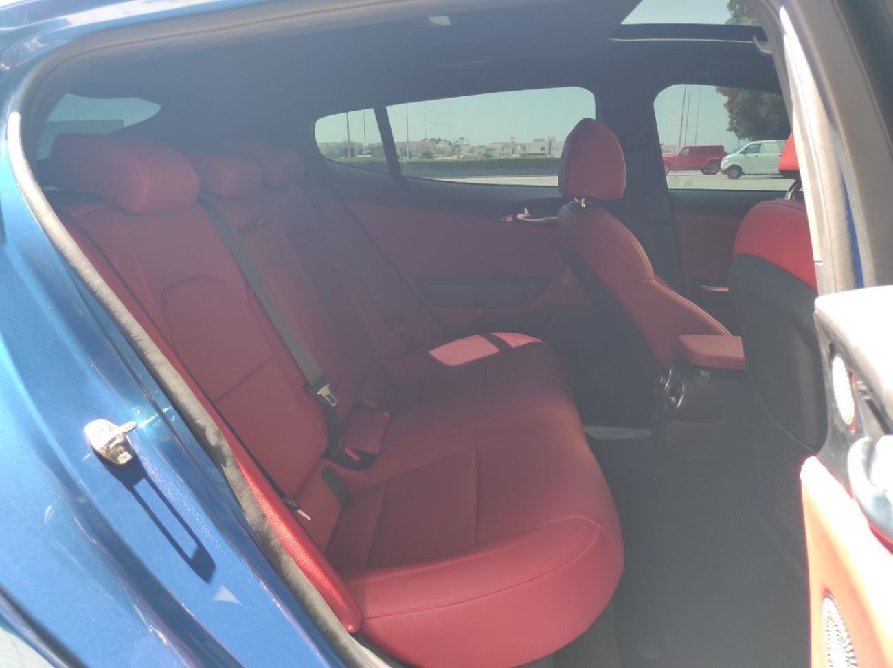 كيا ستينجر GTL 3.3L Kia Stinger 2021 Gt Line full options no1