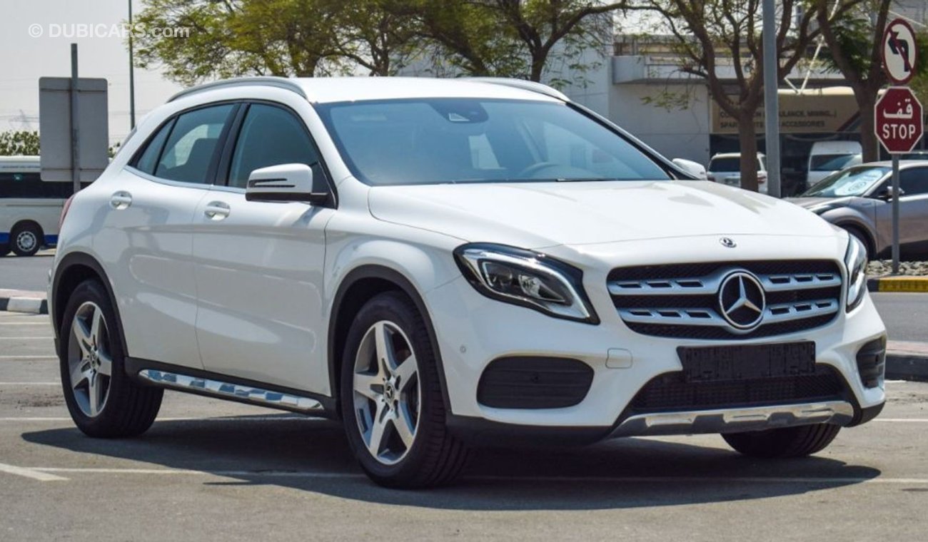 Mercedes-Benz GLA 180 Mercedes GLA180 AMG 2020 (international warranty)