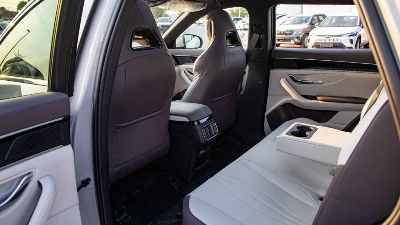 بي واي دي سونغ بلس EV 520KM LUXURY EDITION | 2025 | Ready Stock Limited QTY | 3 Years Warranty